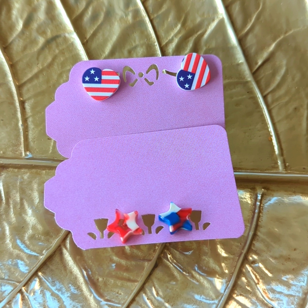 NWT/IP ⭐ PEACE GARDEN DESIGNS ⭐ bundle of 2 pr❤️🤍💙acrylic stud earrings💙🤍❤️
